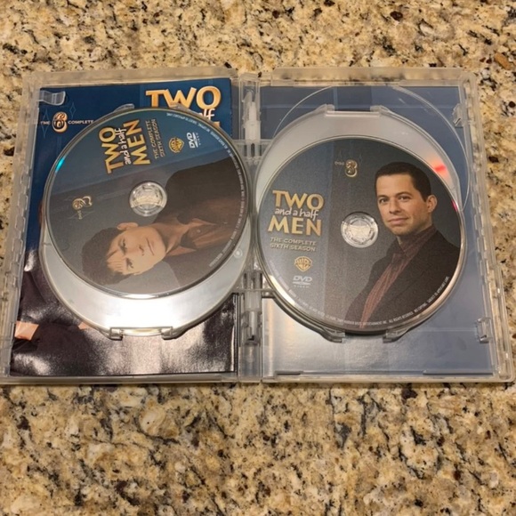 Two and a Half Men The Complete Sixth Season Boxset DVD - Picture 5 of 7